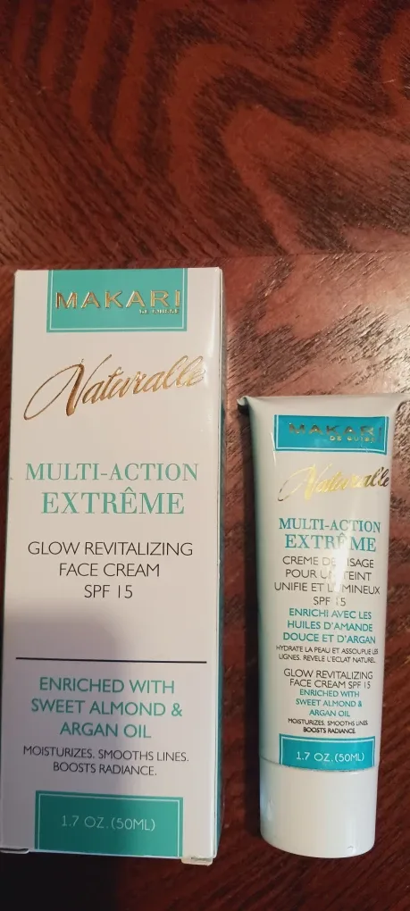 NEW !! Makari Naturalle Multi-Action Extreme Face Cream SPF 15 image indicator(3)