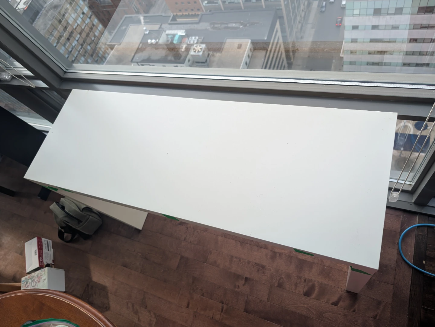 IKEA MALM White Dressing Table - photo 2