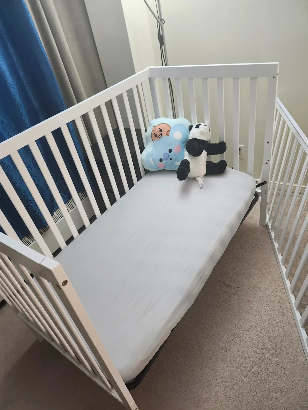 White Baby Crib image indicator(3)