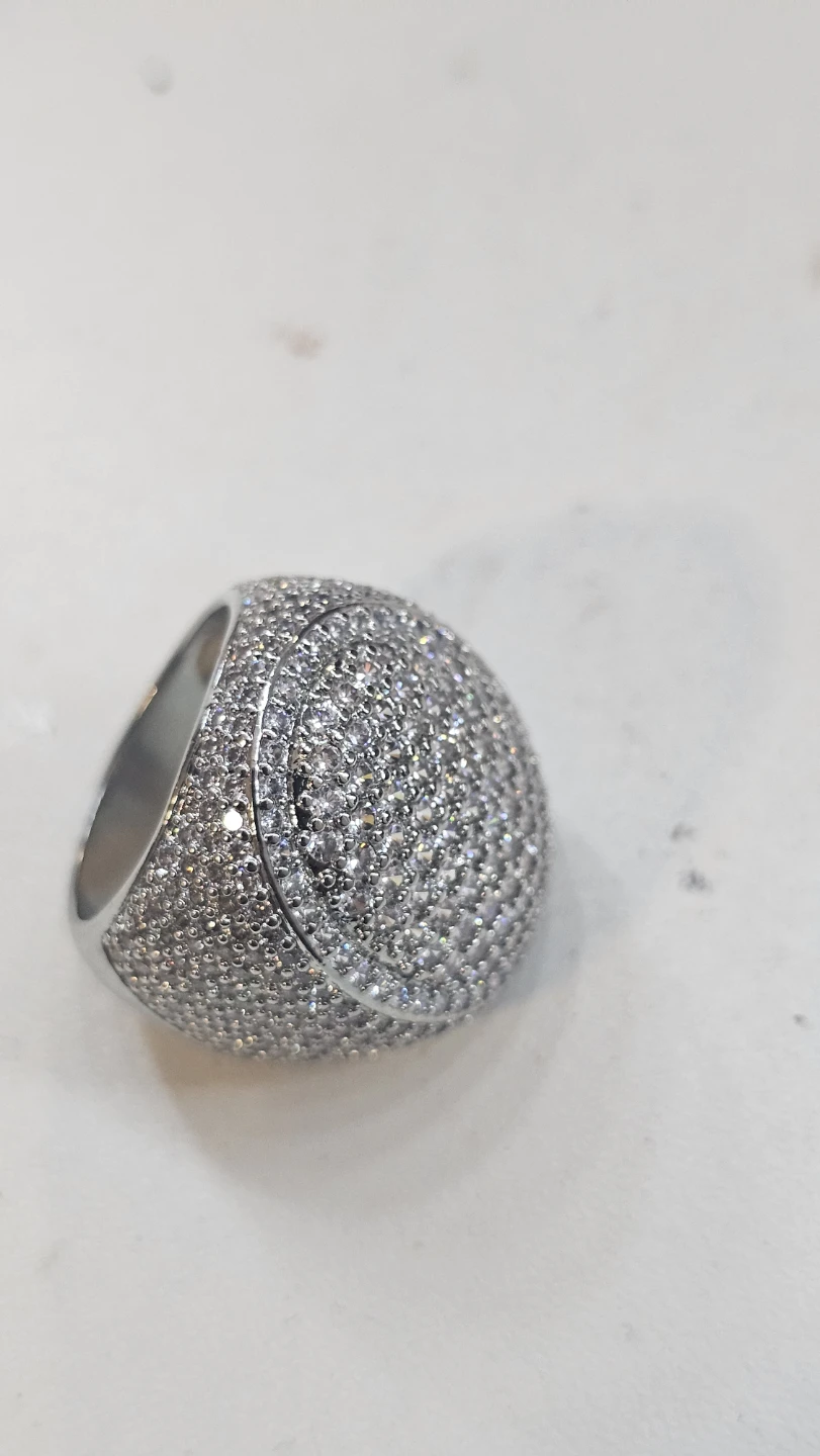Sparkly Statement Ring - photo 3