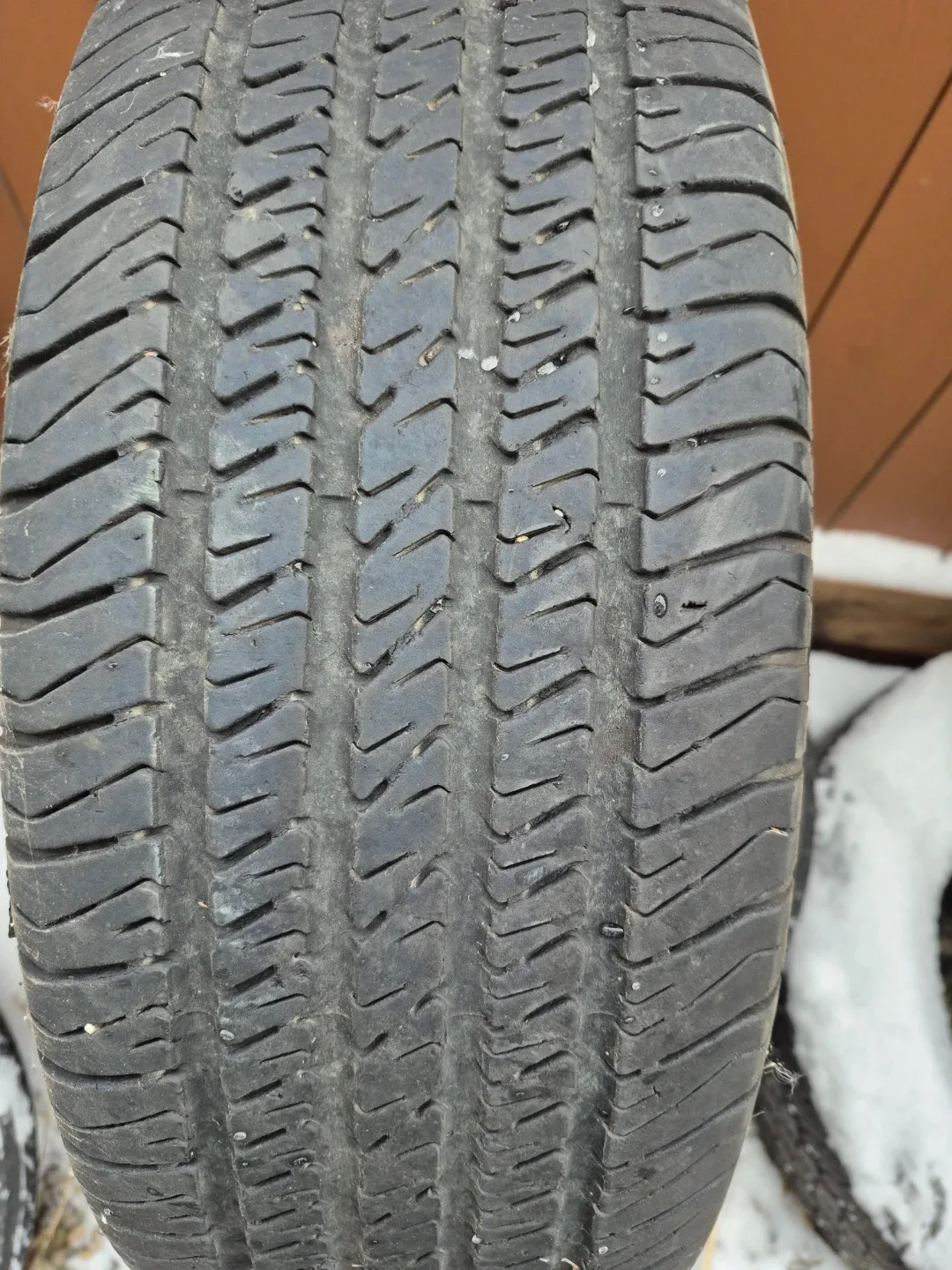 Goodyear Tire P225/60R16