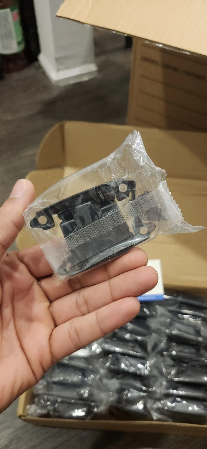 Ravinte Cabinet Hardware Hinges - New in Box! - photo 3