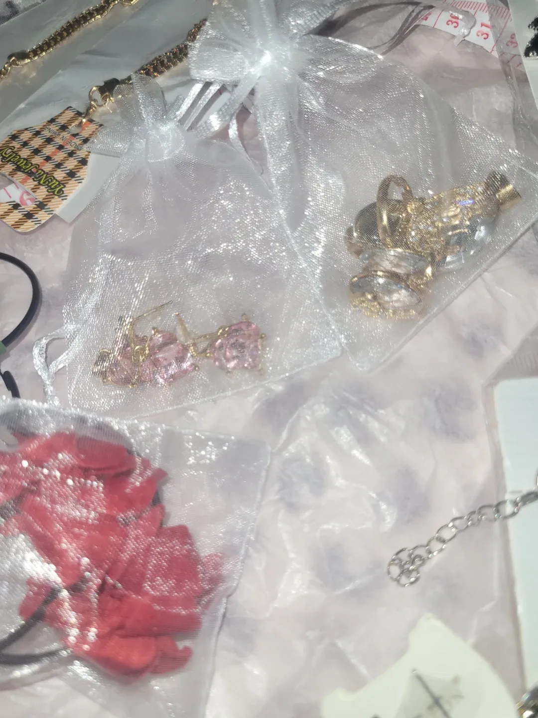 Assorted Fashion Jewellery image indicator(2)