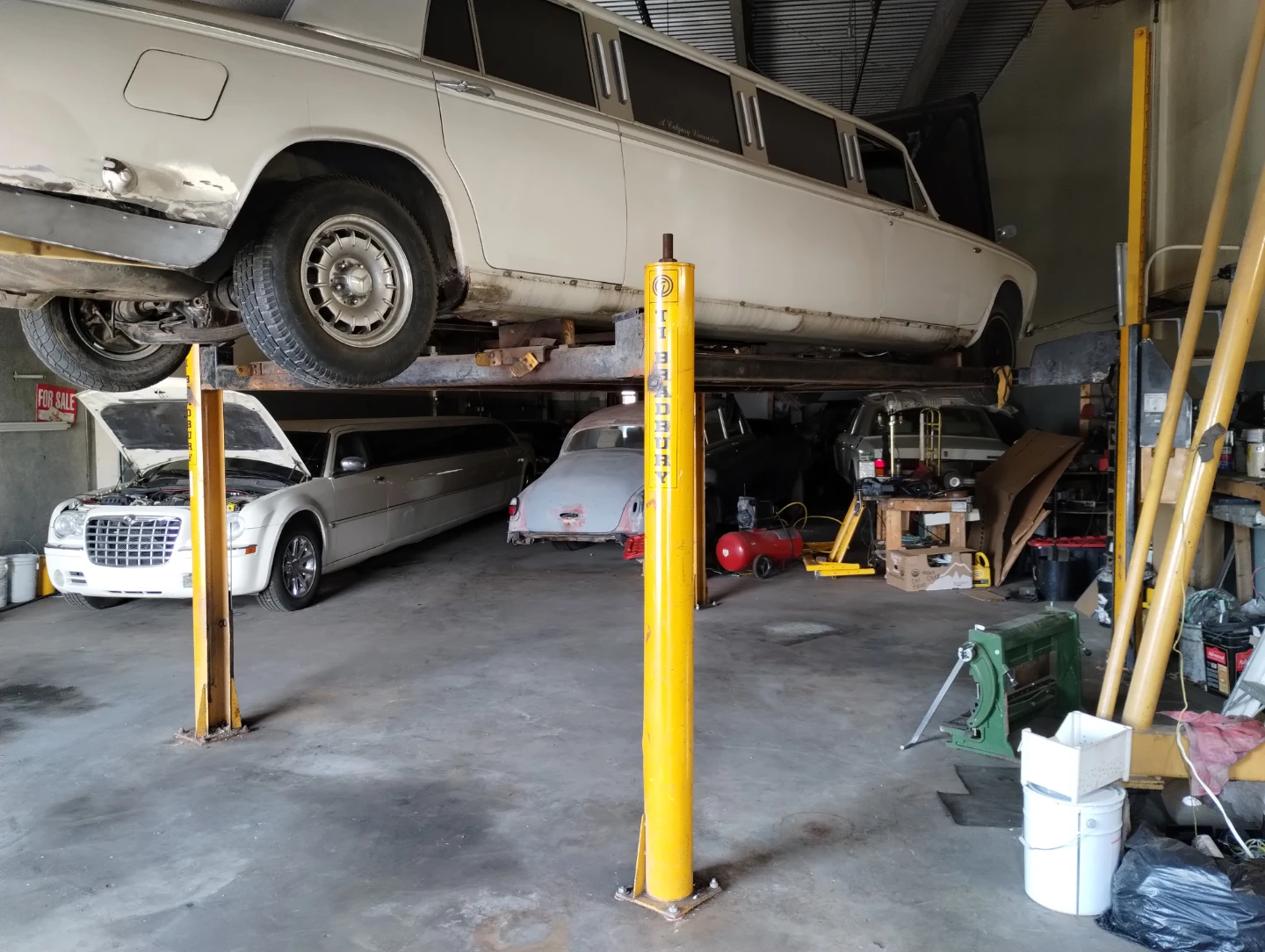 Joseph Bradbury & Sons LTD Car Lift - photo 2