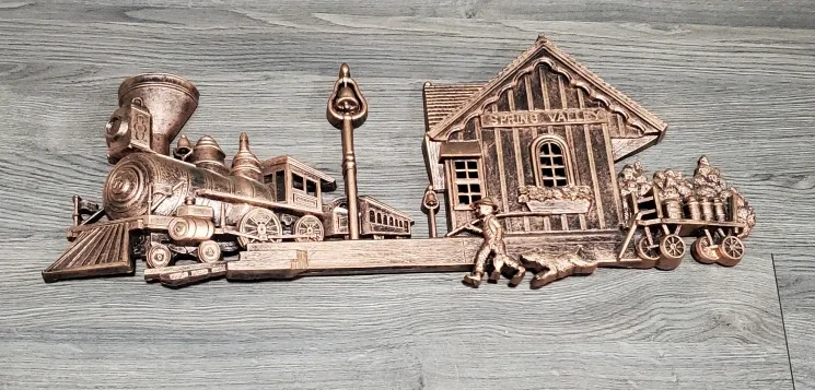 Vintage Spring Valley Train Wall Decor #cleanout