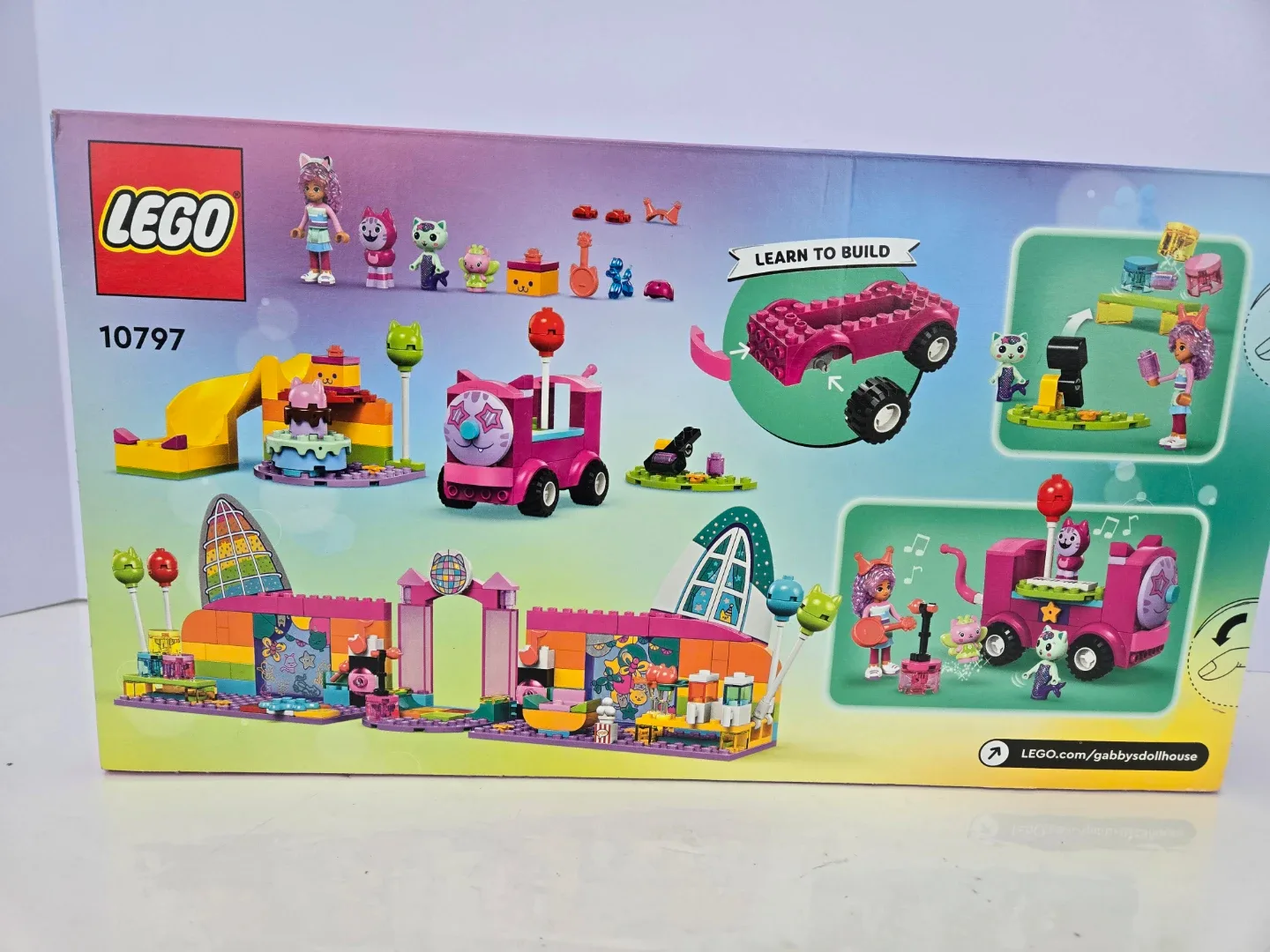 Brand new lego gabbys dollhouse party room image indicator(8)