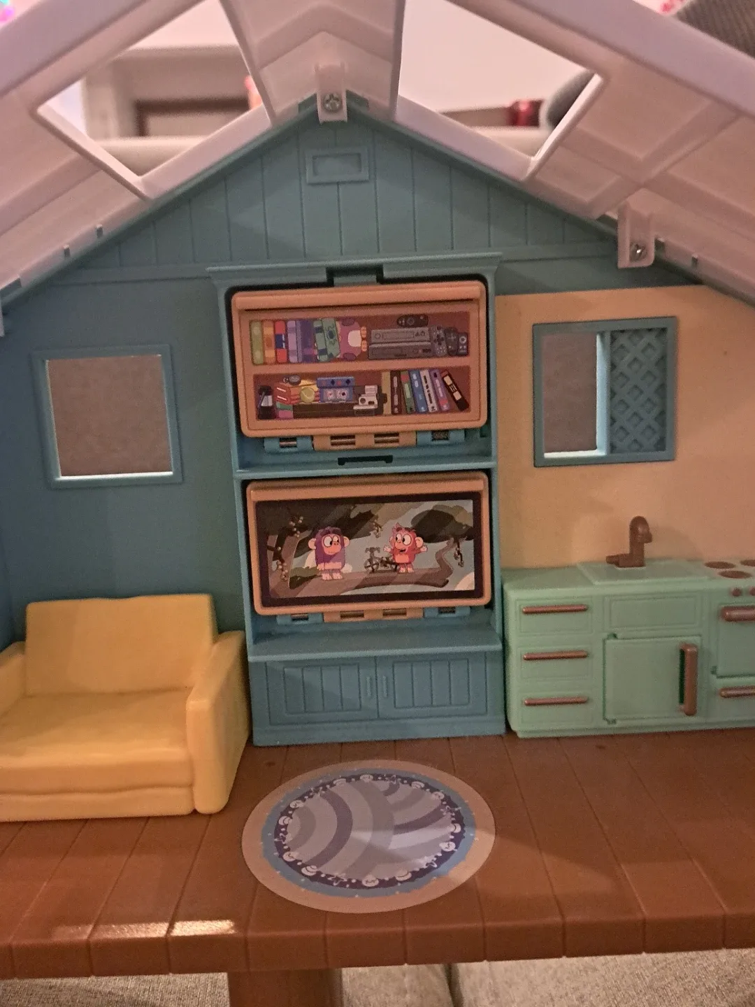 Bluey Beach House Play Set image indicator(2)