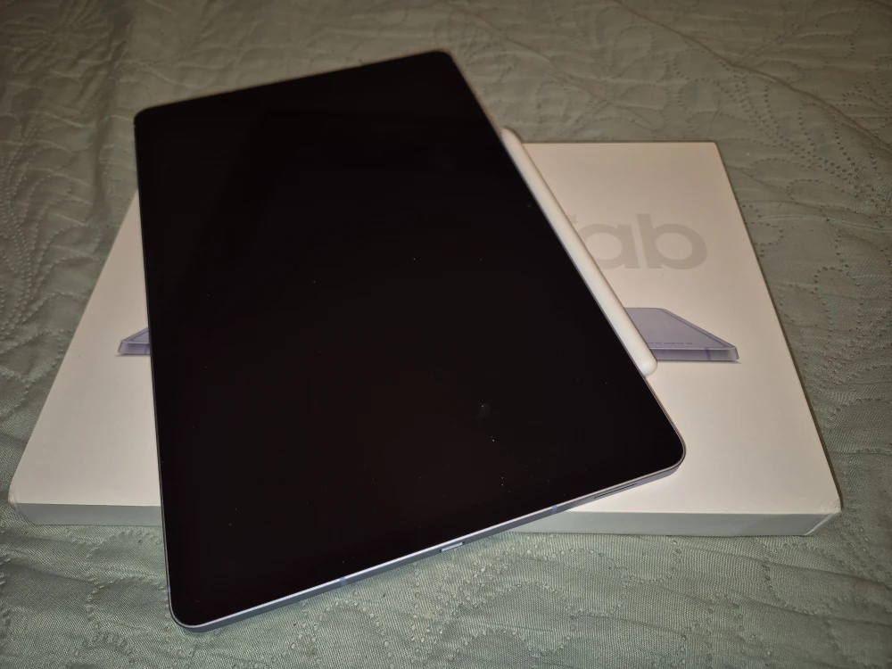 Used Samsung Galaxy Tab S10 FE - photo 2