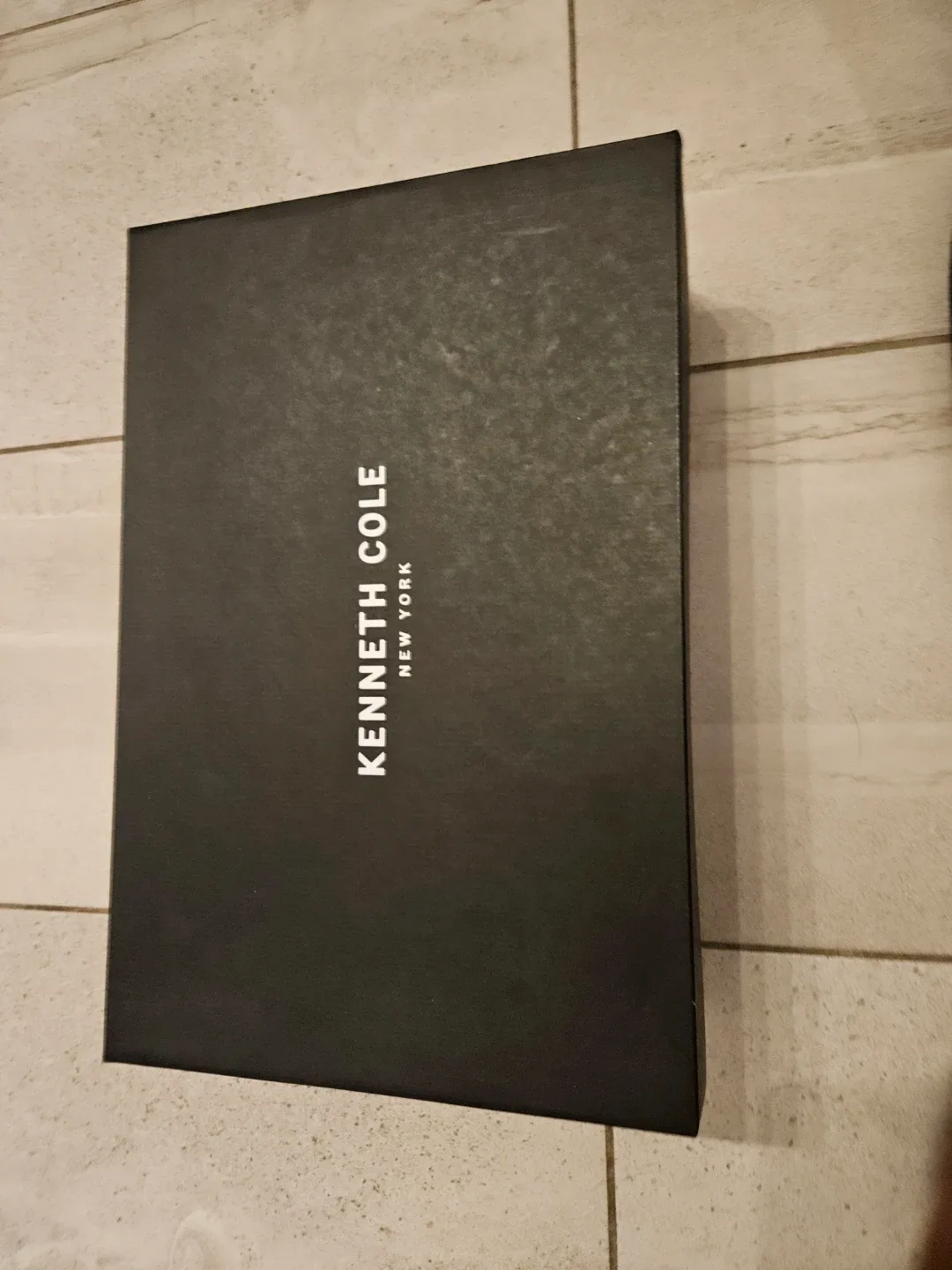 Kenneth Cole Reaction Chelsea Boot - Size 10 image indicator(6)