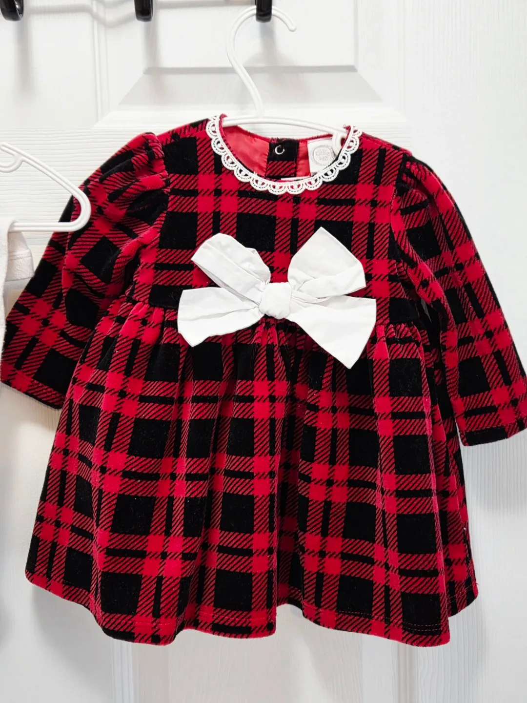 Like New Baby Girl Little Me Christmas Plaid Dress Outfit Set image indicator(4)