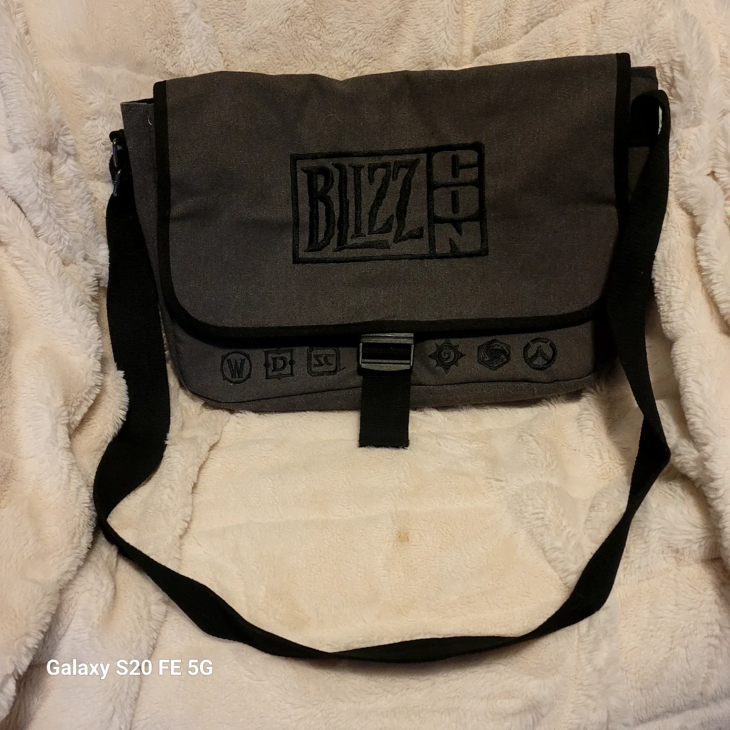 2015 BlizzCon Messenger Bag - Grey