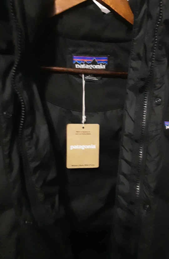 Patagonia Black Down With It Parka - photo 2
