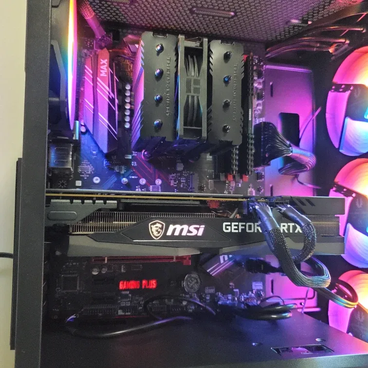 🎁X-mas Build: Ryzen 5600 / Rtx 3060ti / 1tb / 32g ram image indicator(5)