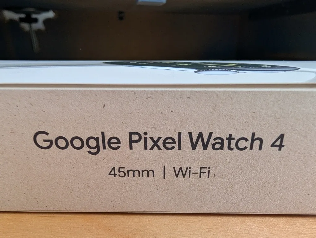 Brand new Google Pixel Watch 4 - 45mm Wi-Fi image indicator(2)