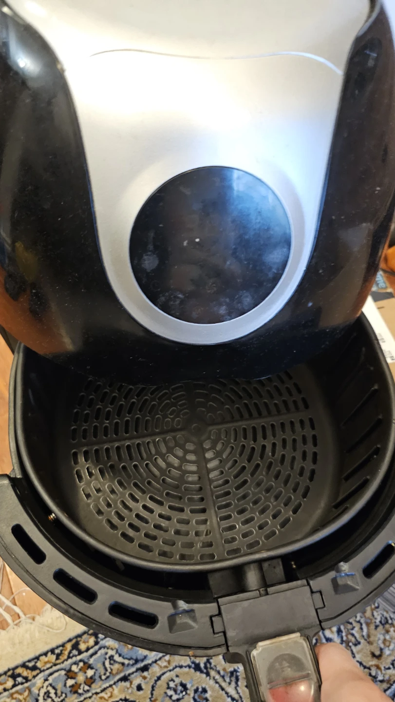 Insignia Air Fryer - photo 4