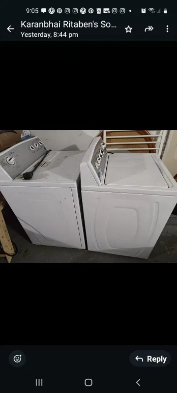 White GE Washer & Dryer Set image indicator(3)
