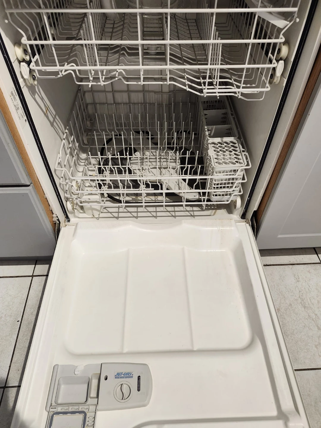 Dishwasher - photo 2