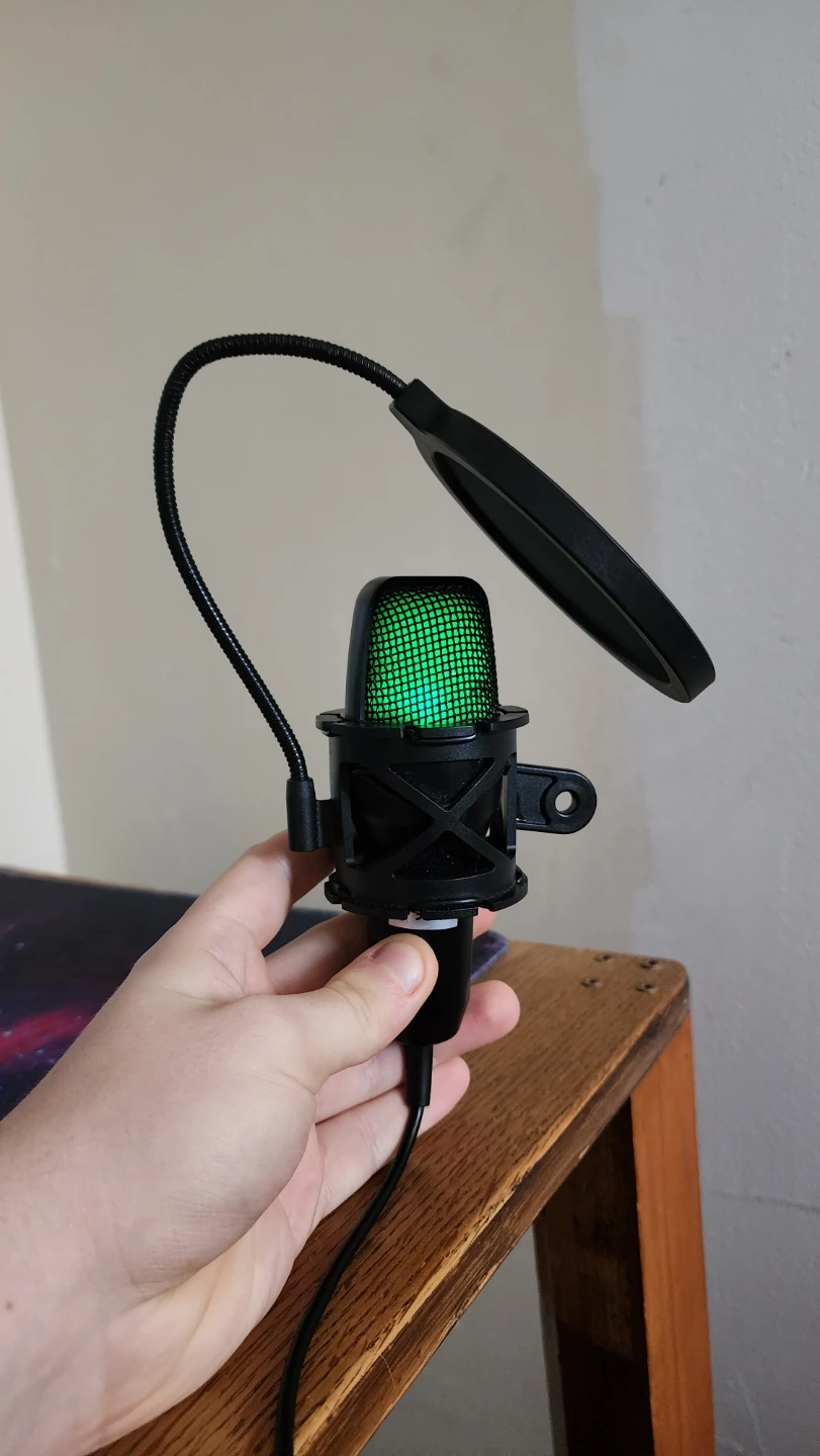 Black Microphone with Pop Filter - photo 4
