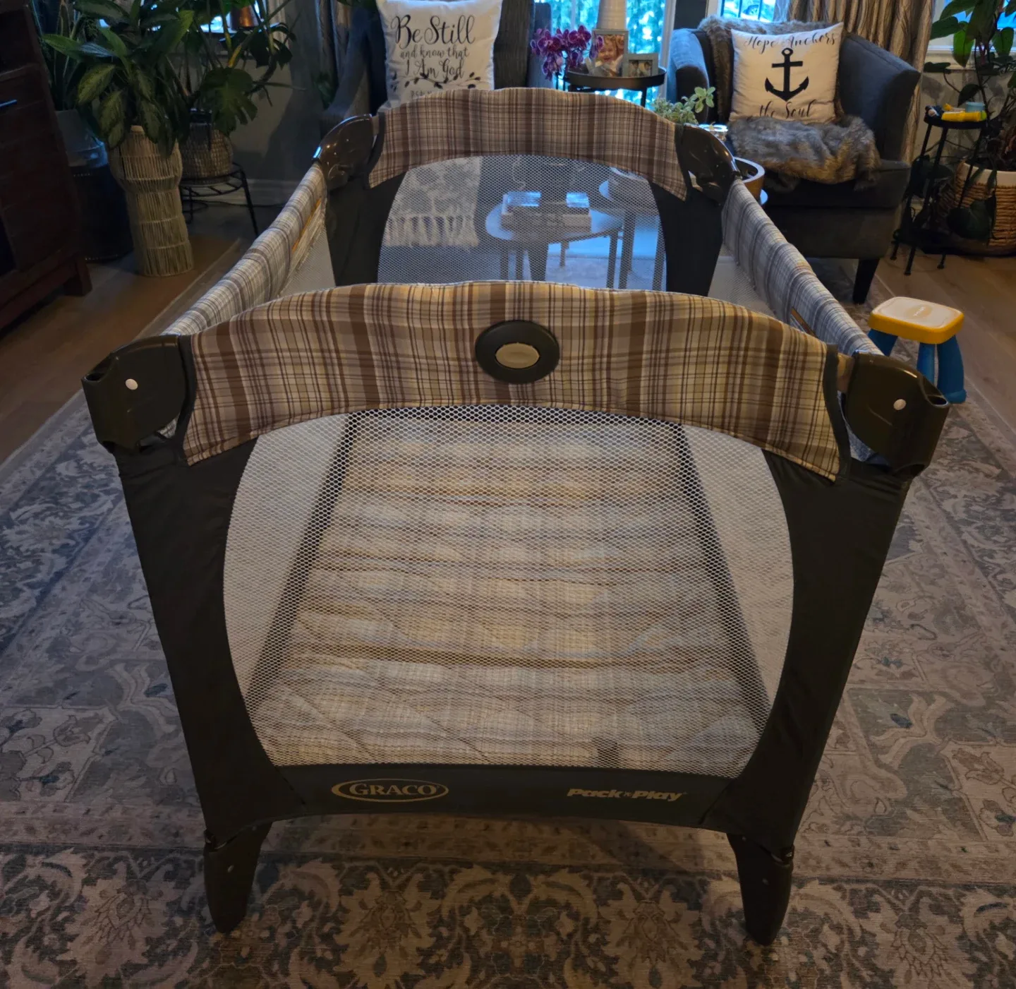 Graco Pack 'n Play Portable Playard image indicator(3)