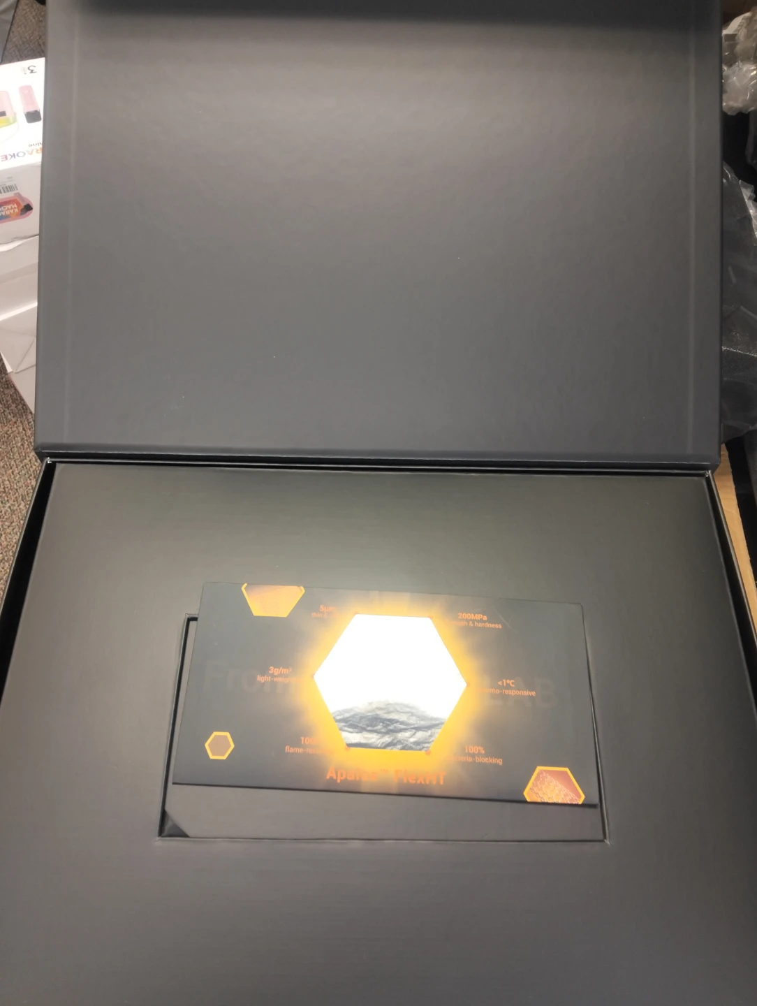 Jartoo JT-HTB002 Heated Blanket - New in Box! - photo 4