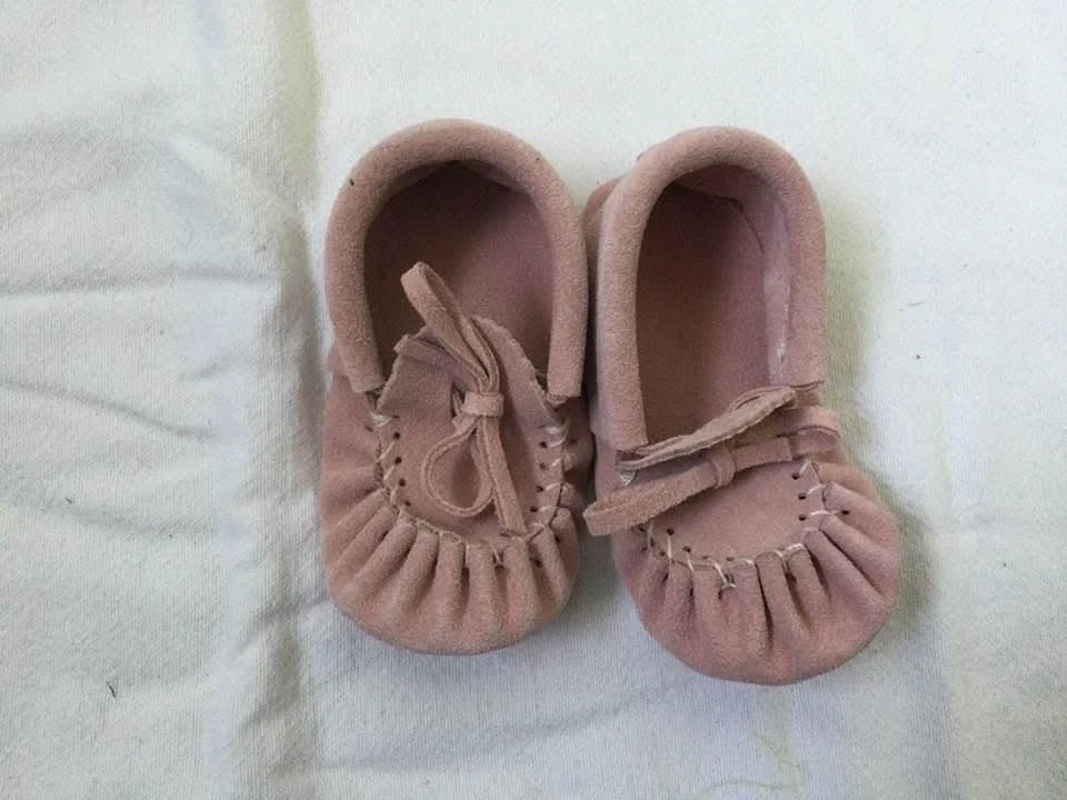 Baby girls sz 6 shoes & sandals