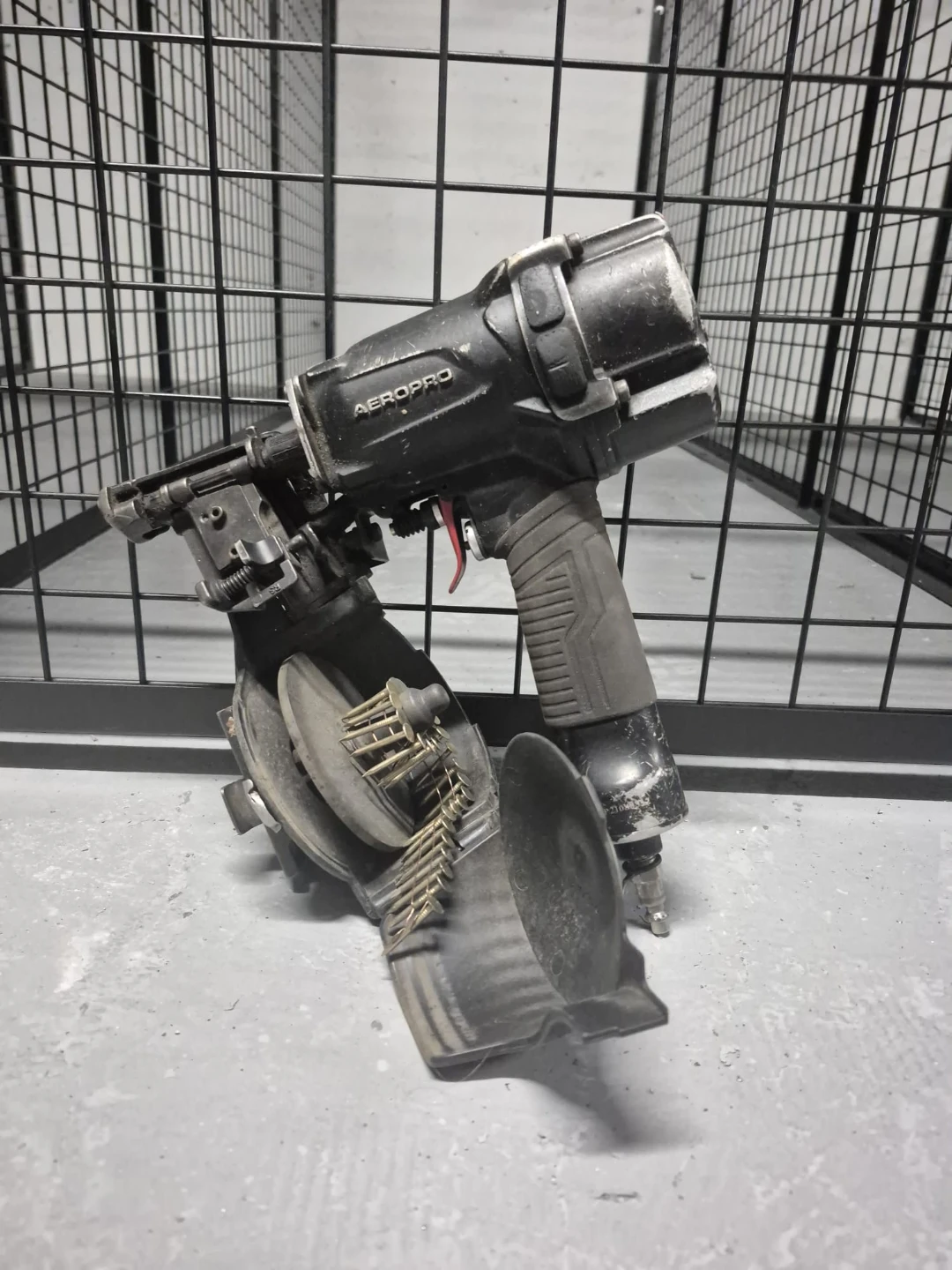 AEROPRO Nail Gun - photo 3