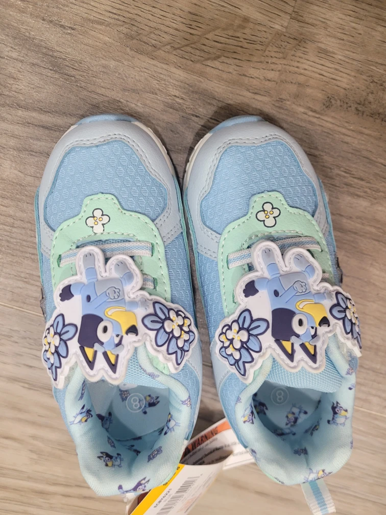 Toddler Size 8  Bluey lighted shoes