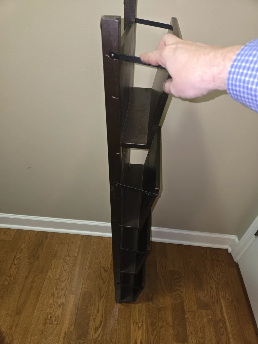Dark Wood Wall Mounted Magazine Rack - photo 5