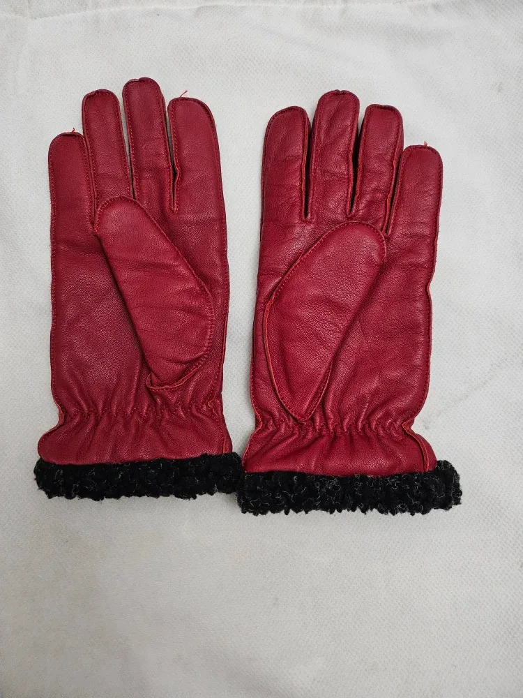 Red Leather Gloves with Fur Trim image indicator(2)