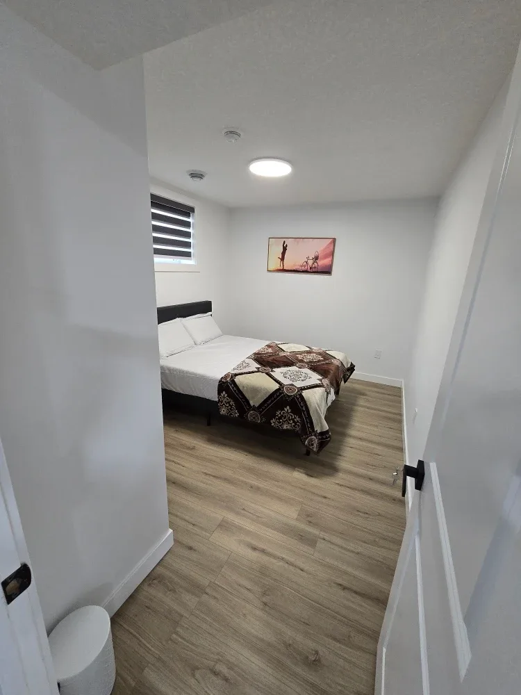2 Bedrooms Fully Furnished Basement for rent in Chestermere. image indicator(5)