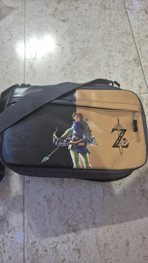 Zelda Wild Switch Carrying Case (with starter Nintendo switch) - photo 2