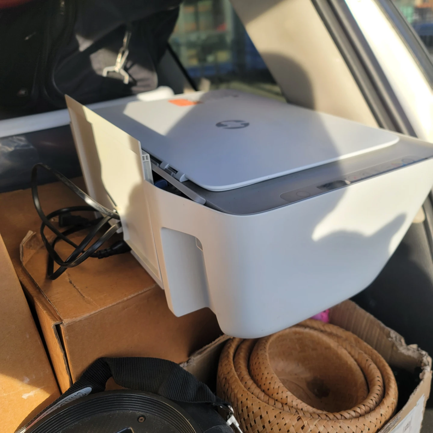 HP DeskJet 2755e Printer - photo 2
