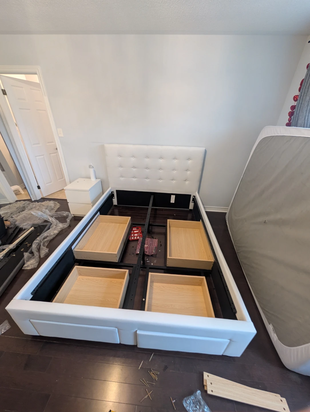 IKEA Double comfortable bed frame !! delivery available - photo 3