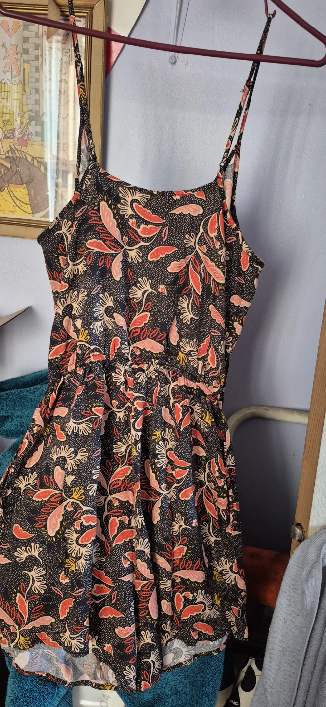 H&M floral romper - size 8 - photo 2