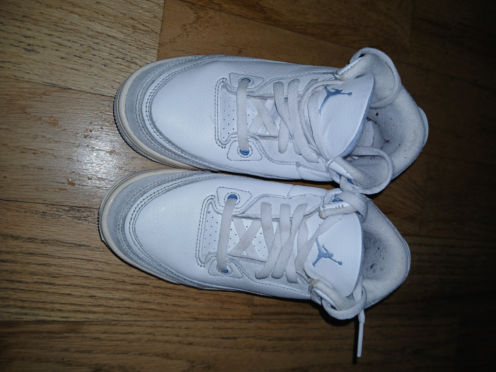 Jordan 3 Retro Bleus Pale