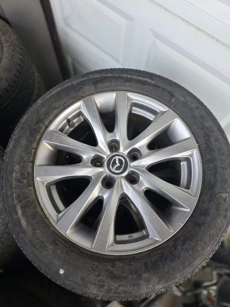 Mazda Rim with Tire - 205/60R16
