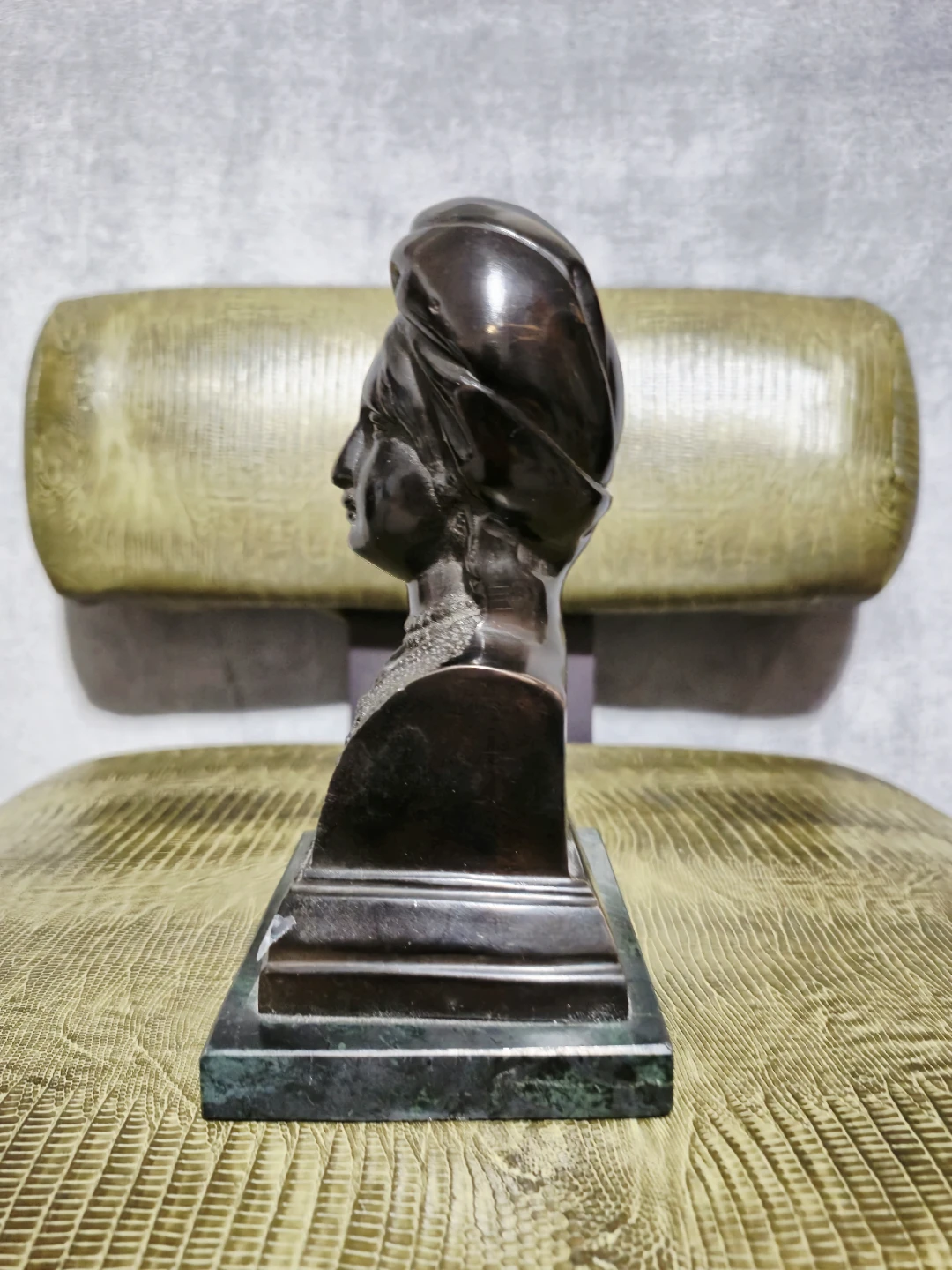 Bronze Bust Sculpture, Unknown Maker! - photo 3