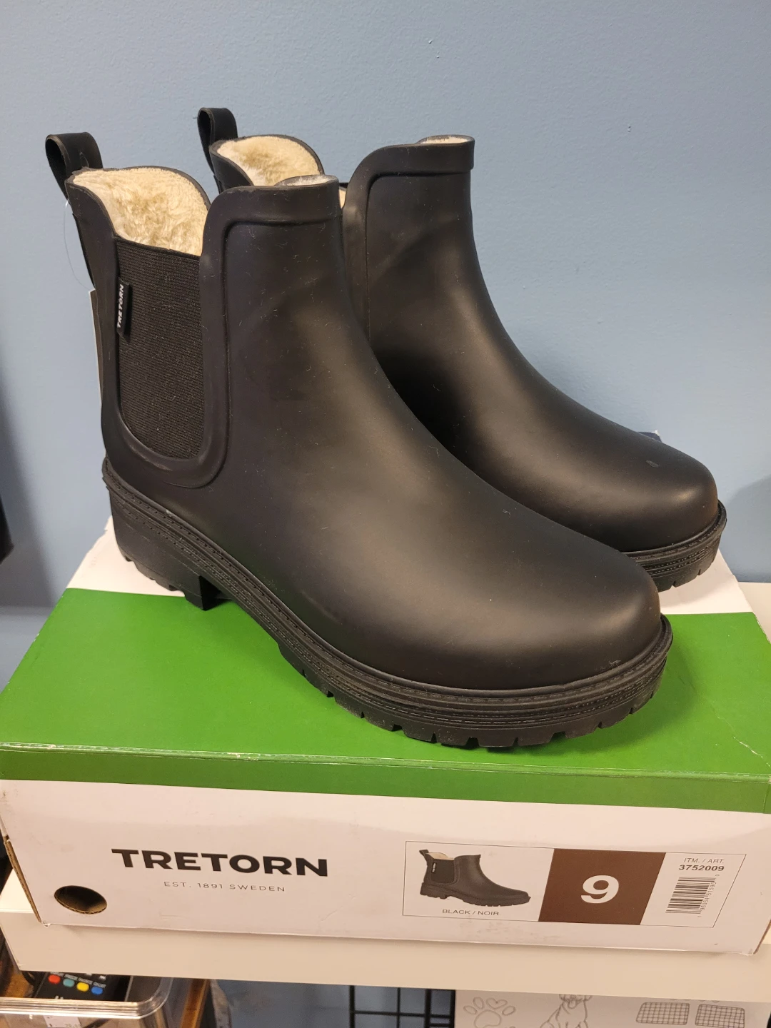 TRETORN Women's Black Rubber Boots (Size 9) - NEW!!!