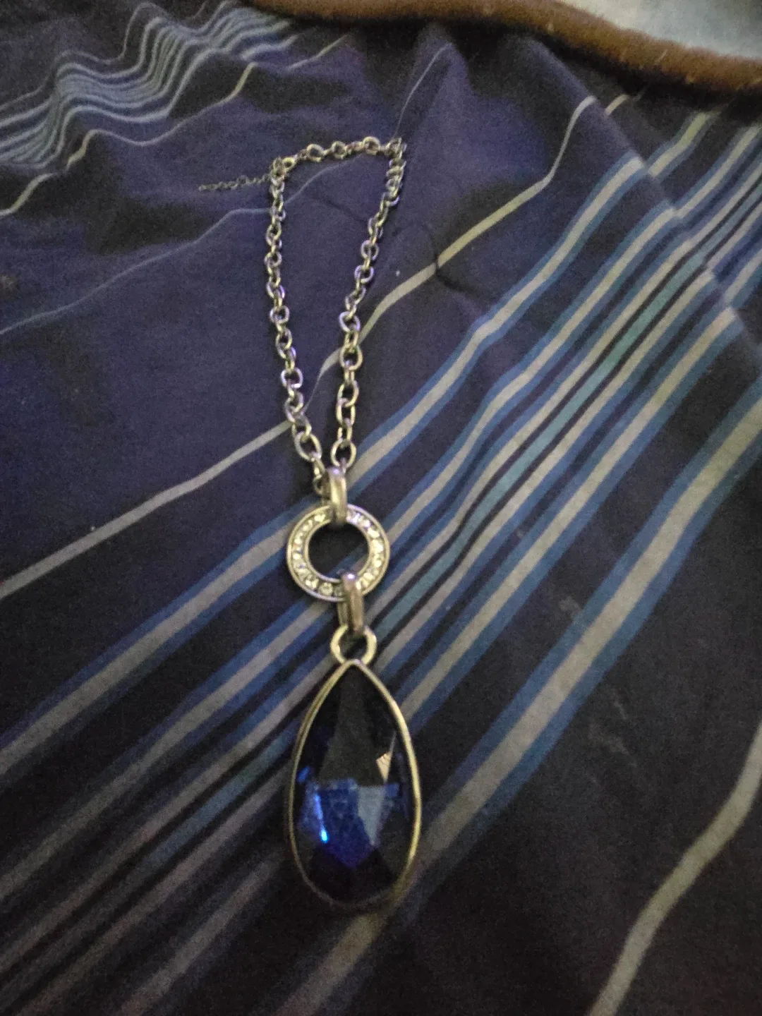 Blue Teardrop Pendant Necklace