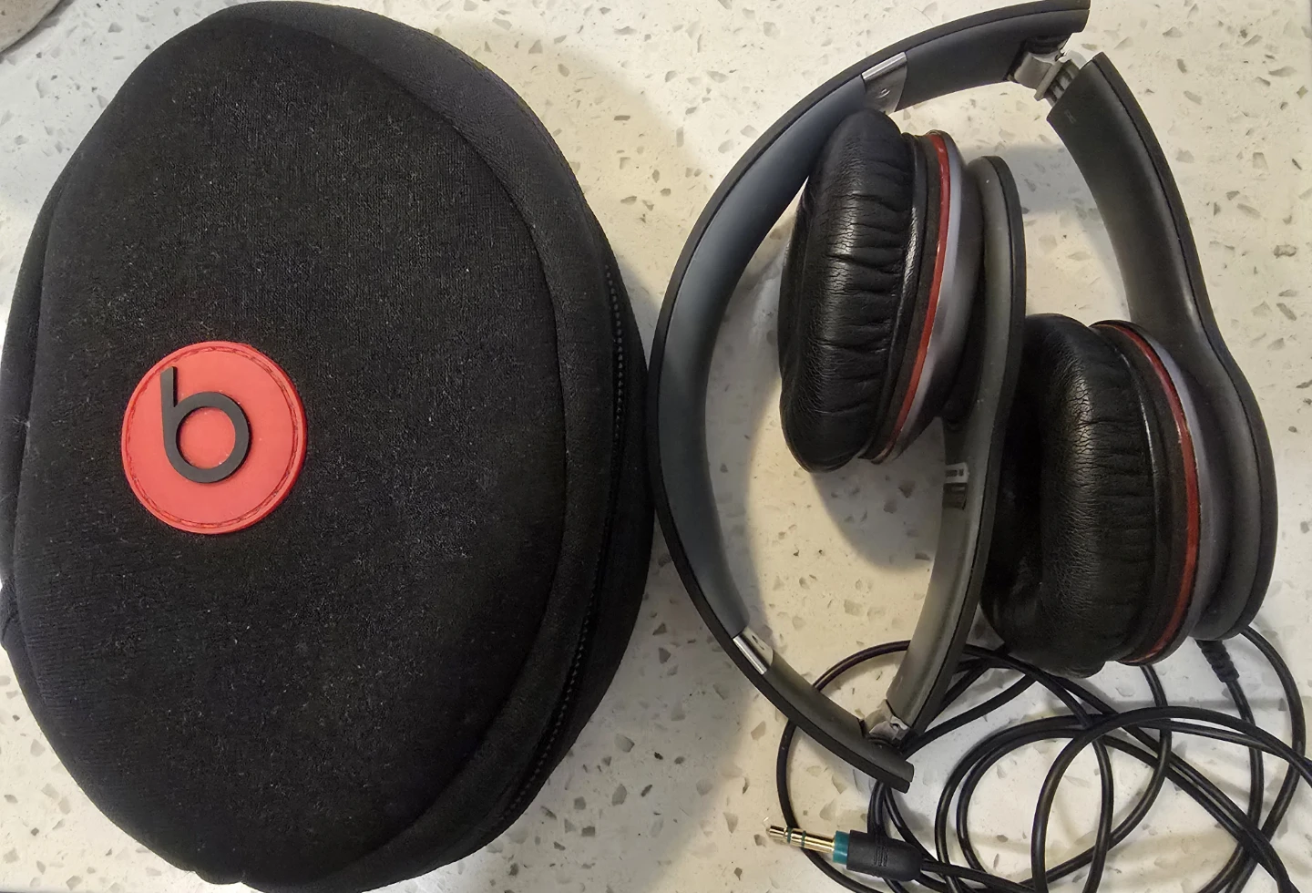 Beats Wired Headphone $25 each. - photo 3