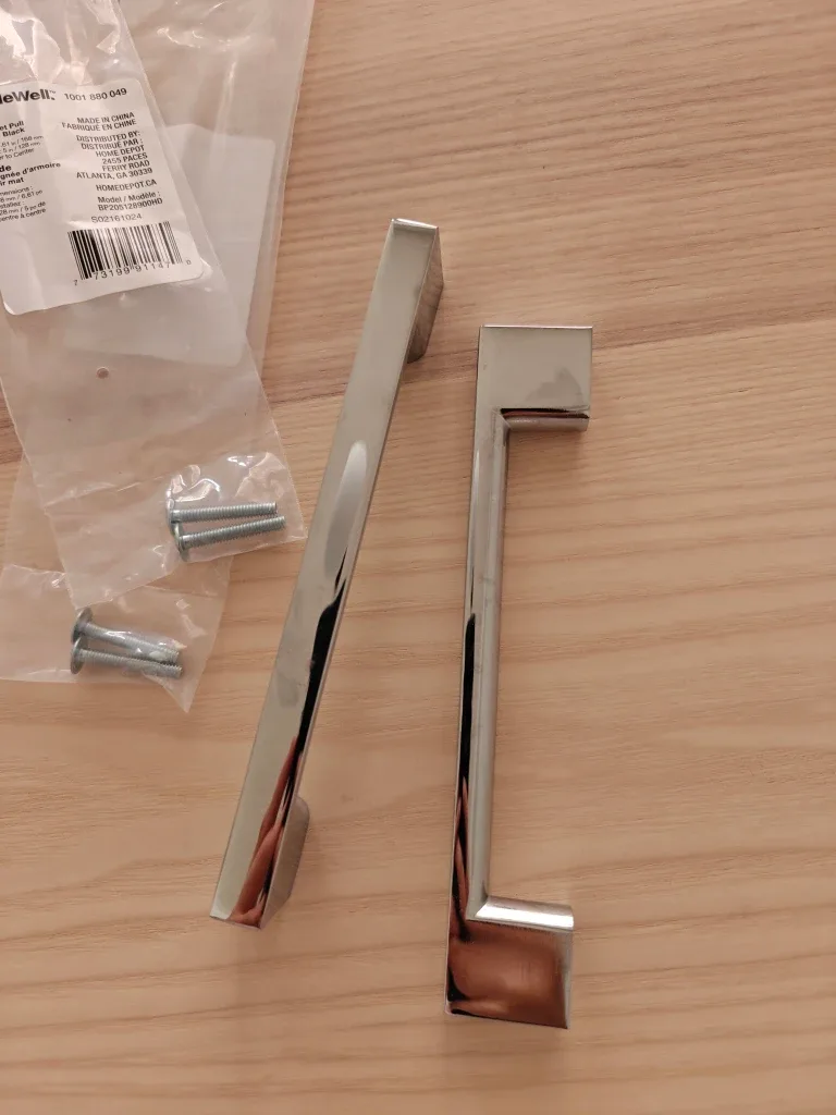 Richelieu 5" Cabinet Pulls, Chrome Finish image indicator(2)