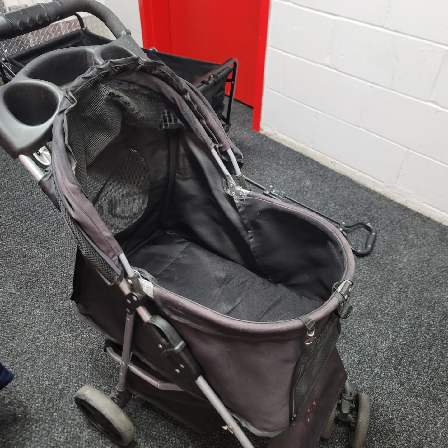 Pet Gear Pet Stroller - Great Condition!
