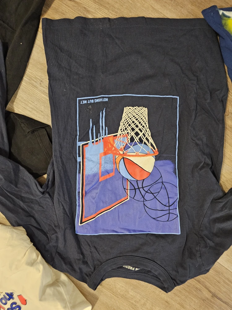 7 Boys' Long Sleeve Shirts - Size 5/6 - photo 3