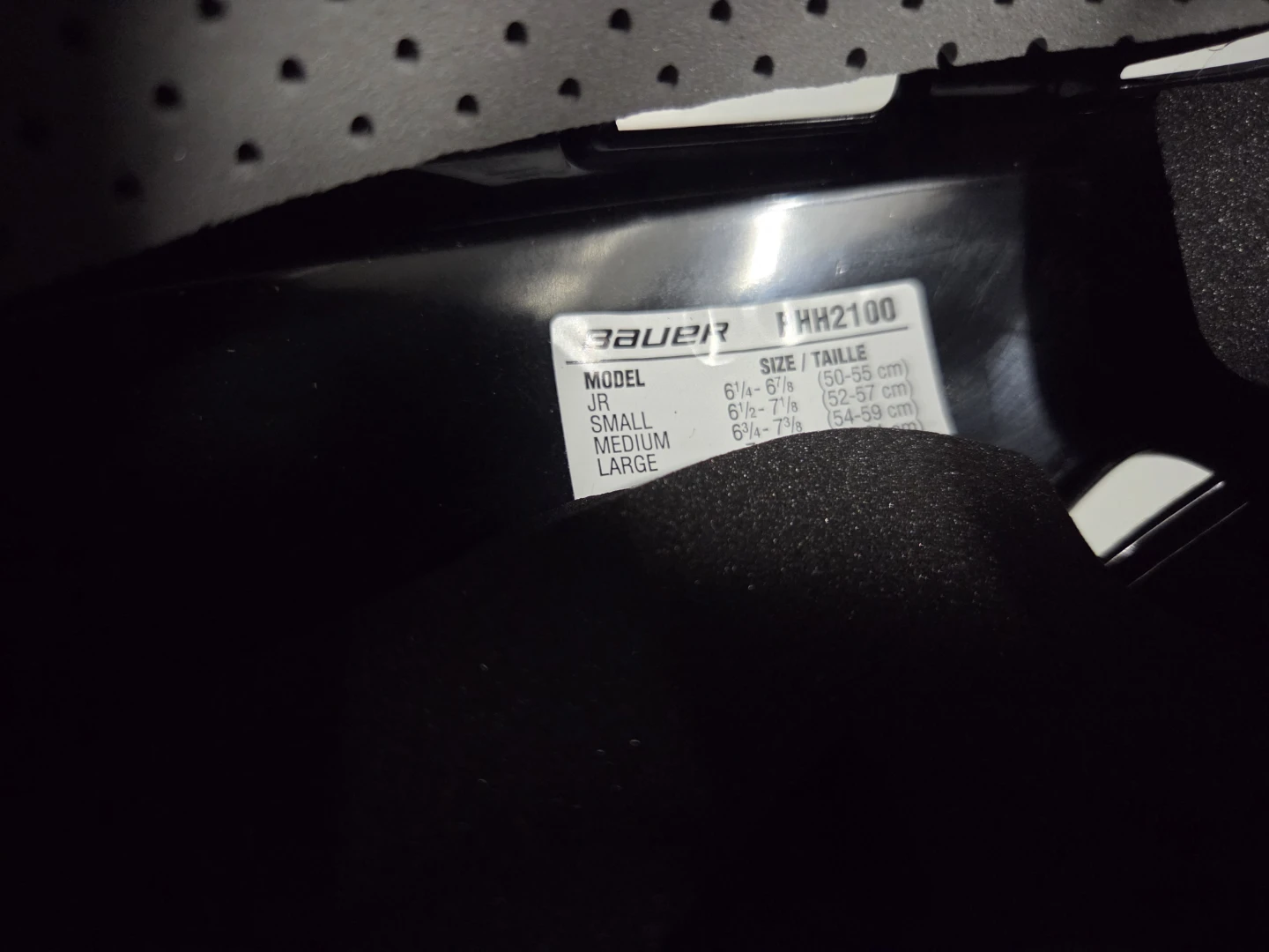 Bauer HH2100 Hockey Helmet, Size JR medium - photo 5