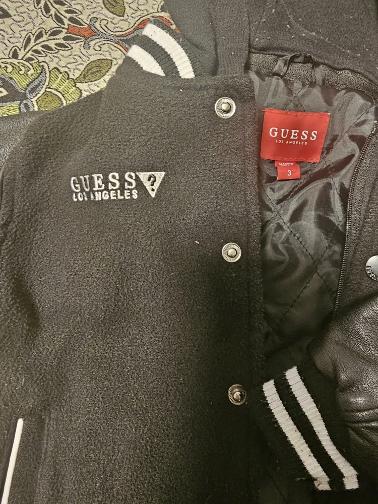 Guess Black Varsity Jacket - Size 3 - photo 4