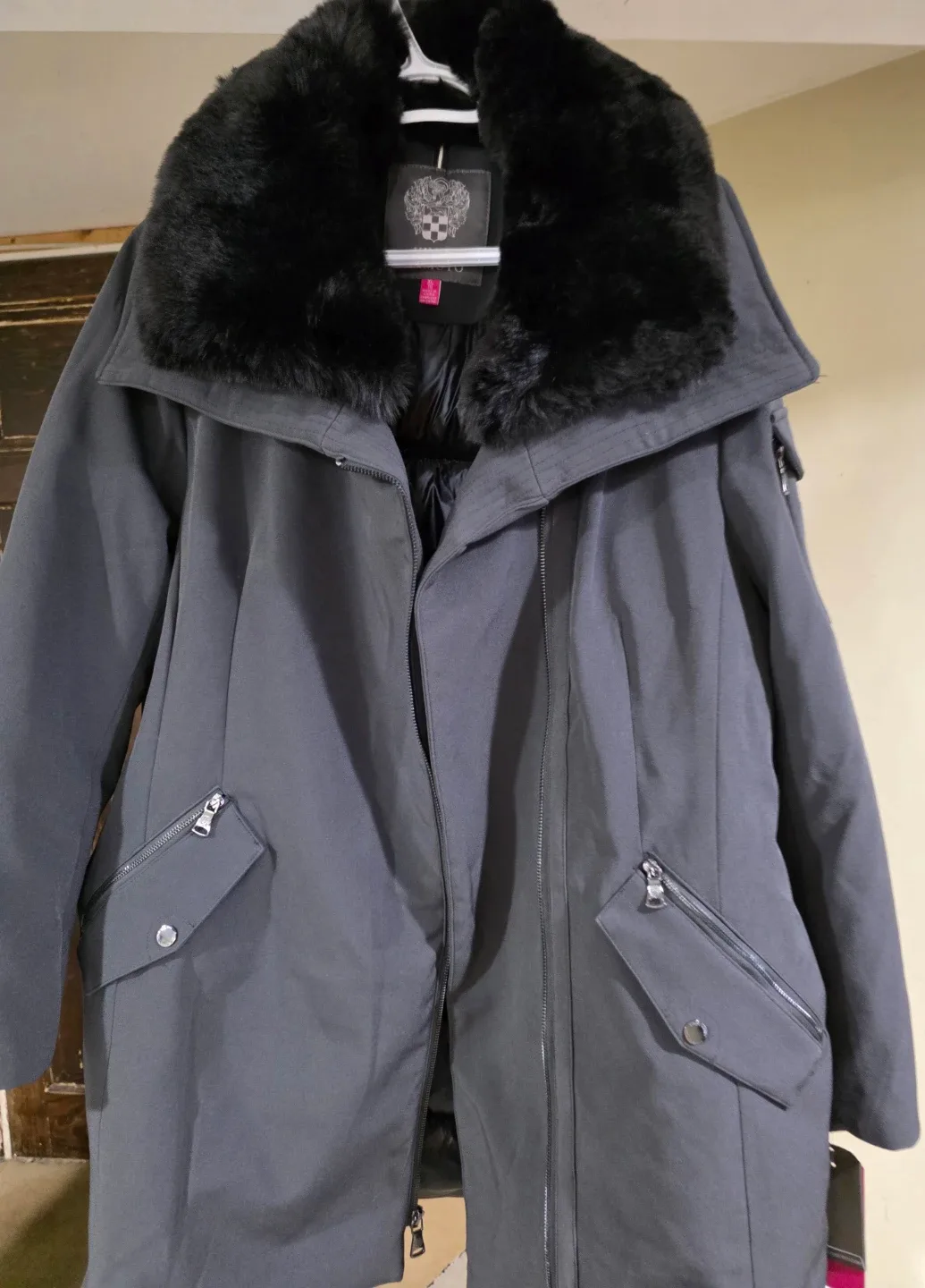 BNWT Vince Camuto Womans XL Down Blend Jacket With Fir Trim