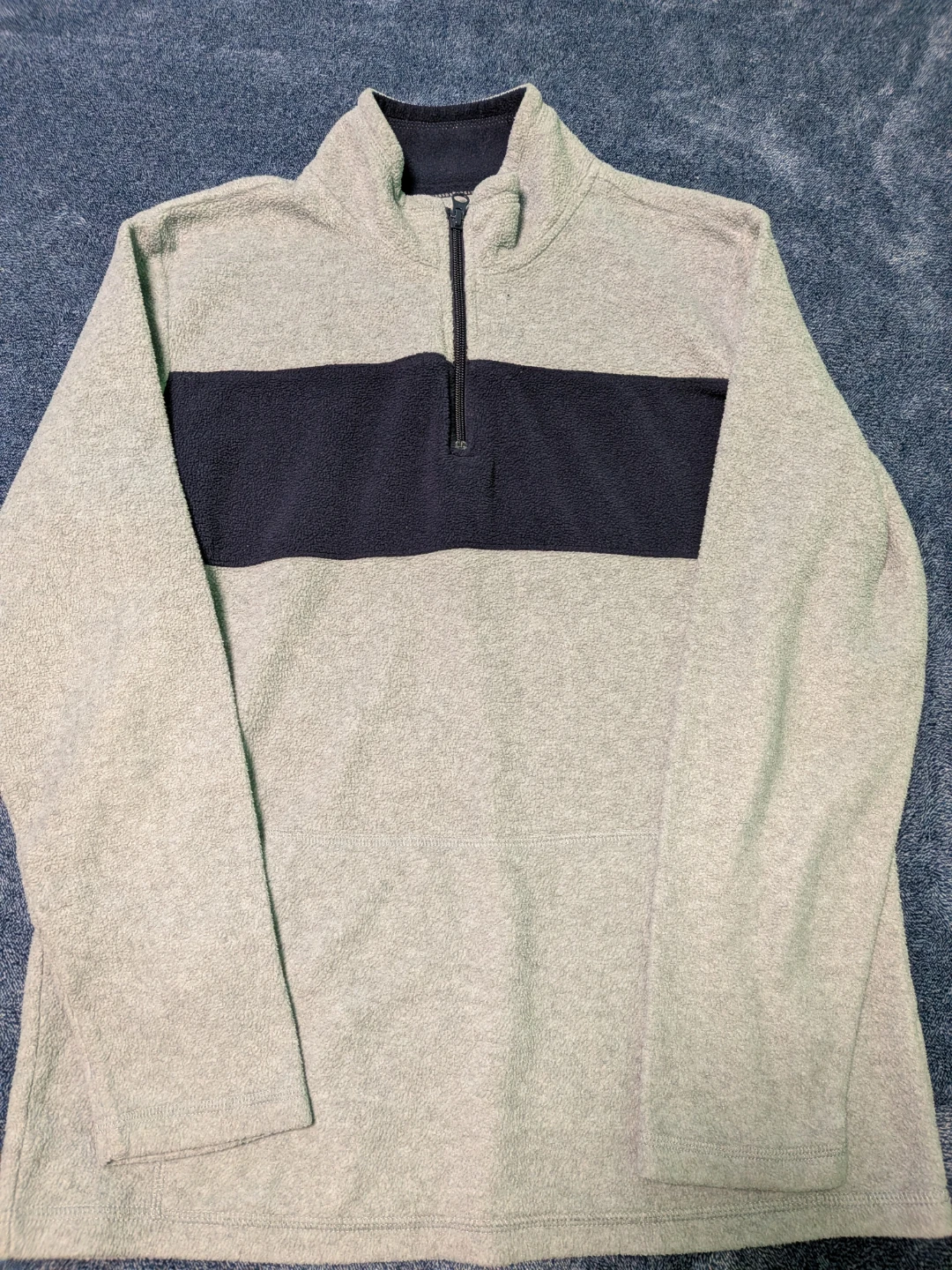 Christmas bundle! 3 sweatshirts and 1 pair of pants XL (14-16) - photo 4