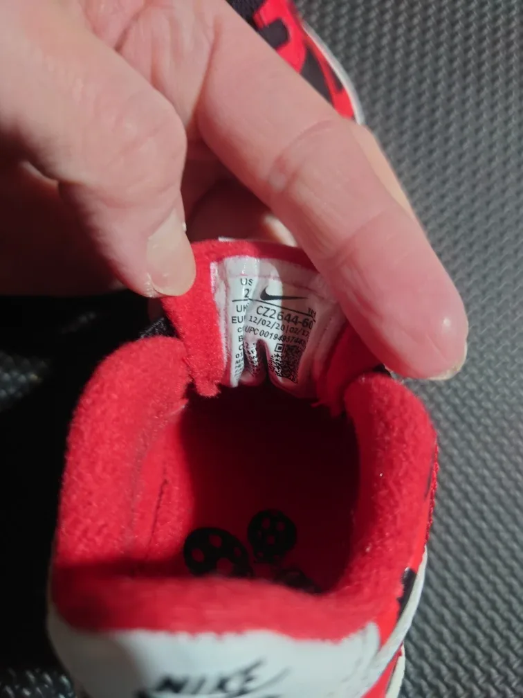 Nike Baby Shoes - Size 2 image indicator(2)