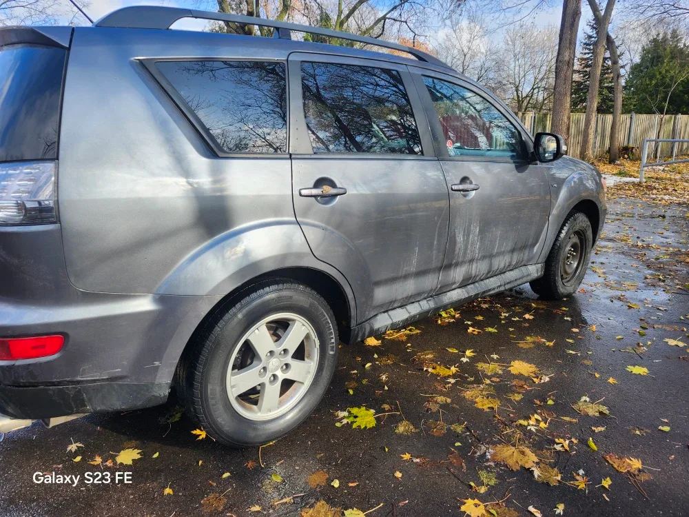 2012 Mitsubishi Outlander 4WD image indicator(4)