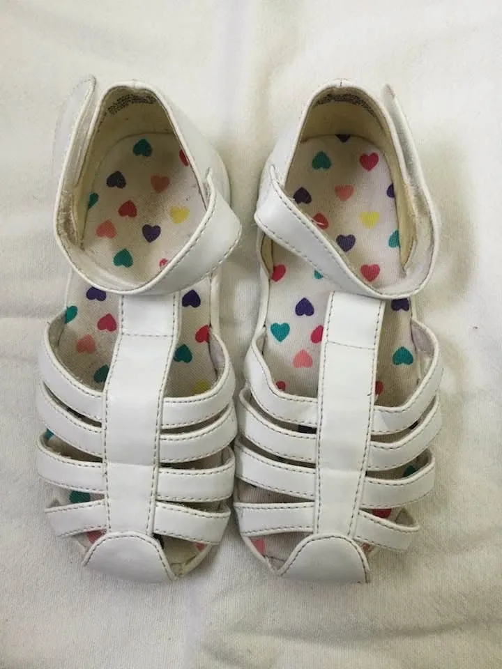 Girls sz 9 shoes and sandals